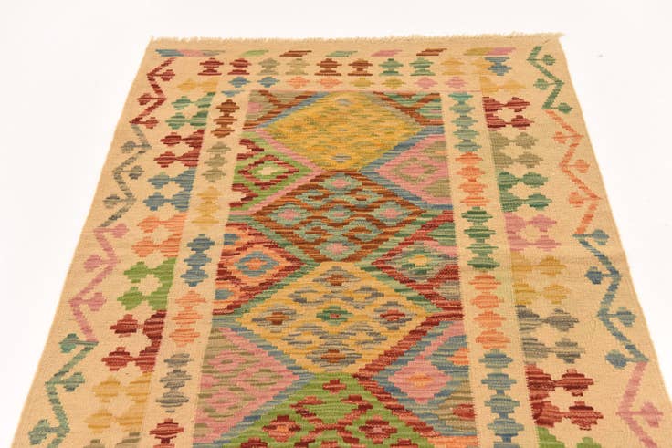 Detail image of 3' 5 x 5' Hand Woven Kilim Maymana Wool Rug