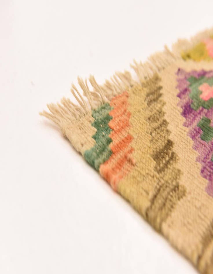 Detail image of 3' 4 x 5'  Hand Woven Kilim Maymana Wool Rug