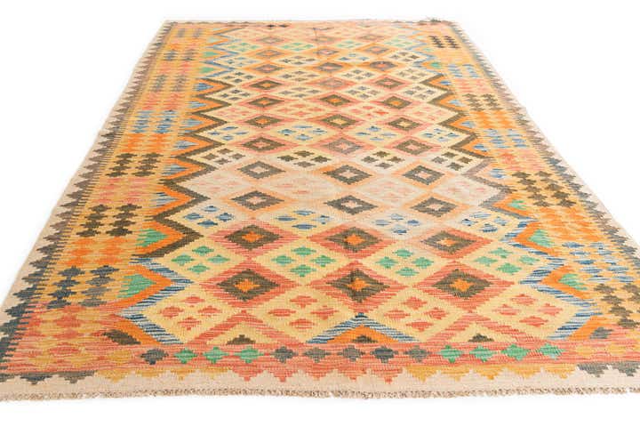 5' 6 x 8' 2 Hand Woven Kilim Maymana Wool Rug