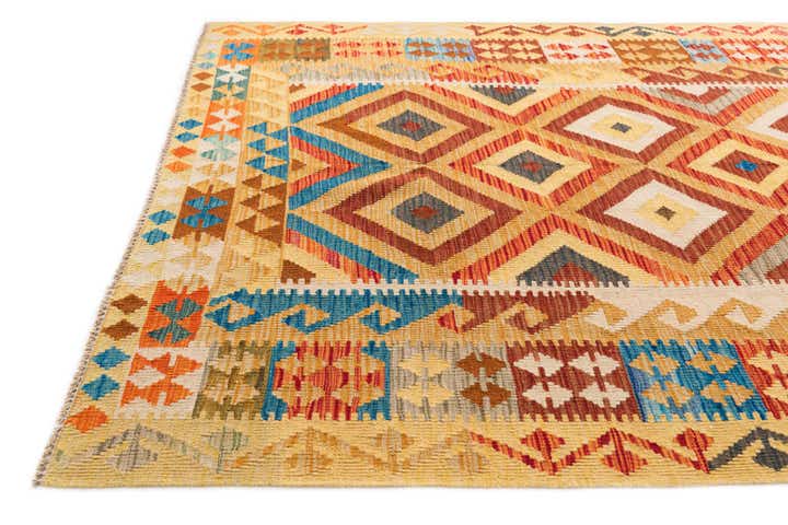 5' 10 x 7' 10 Hand Woven Kilim Maymana Wool Rug