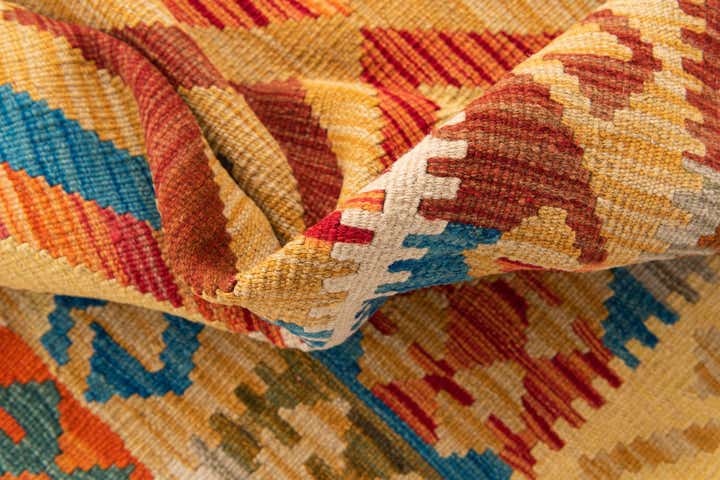 5' 10 x 7' 10 Hand Woven Kilim Maymana Wool Rug