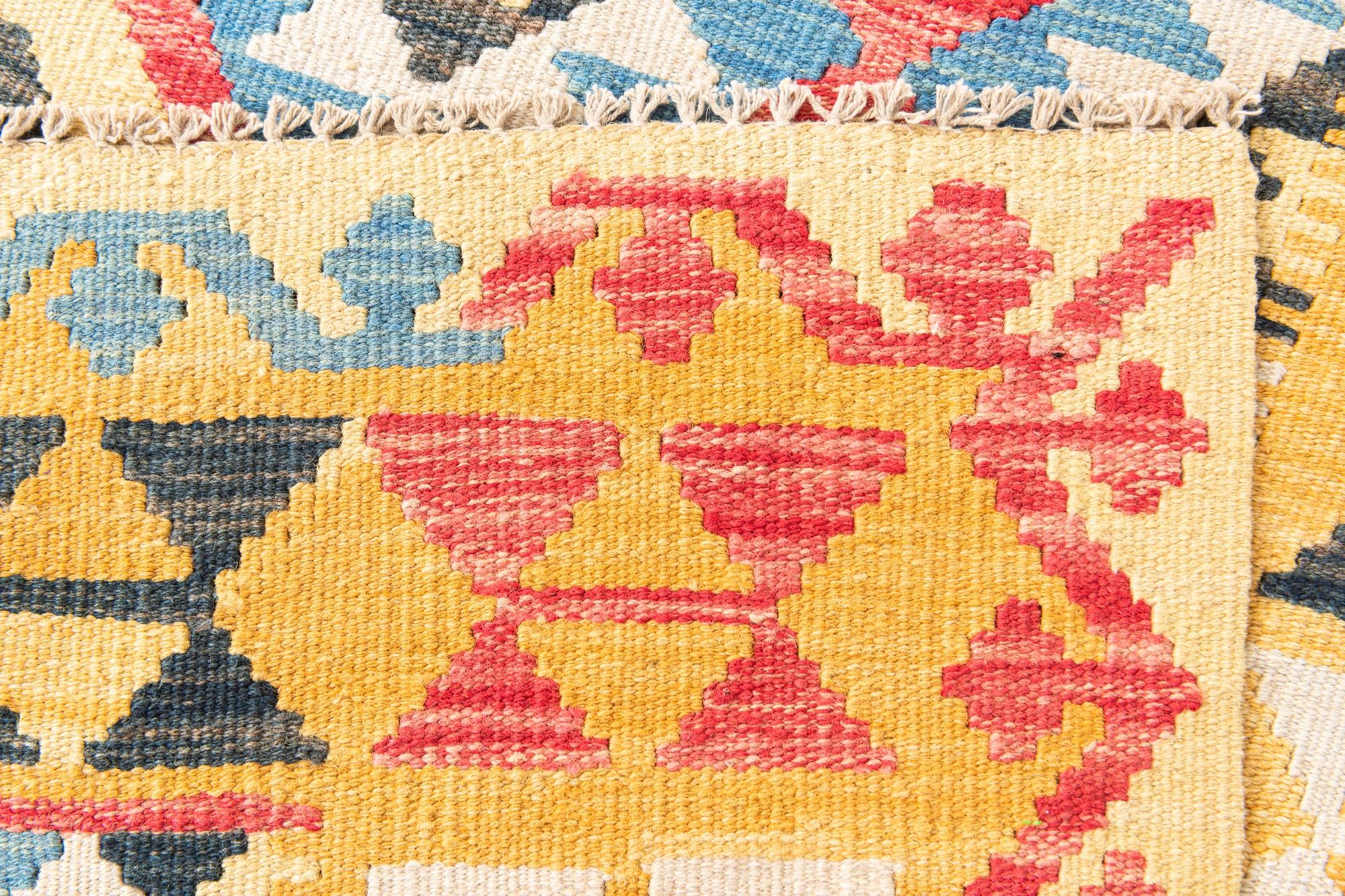 3' 5 x 6' 5 Hand Woven Kilim Maymana Wool Rug