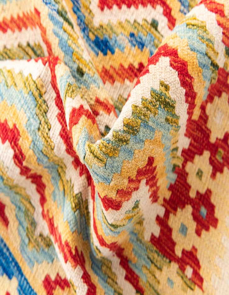 Detail image of 3' 4 x 6' 4  Hand Woven Kilim Maymana Wool Rug