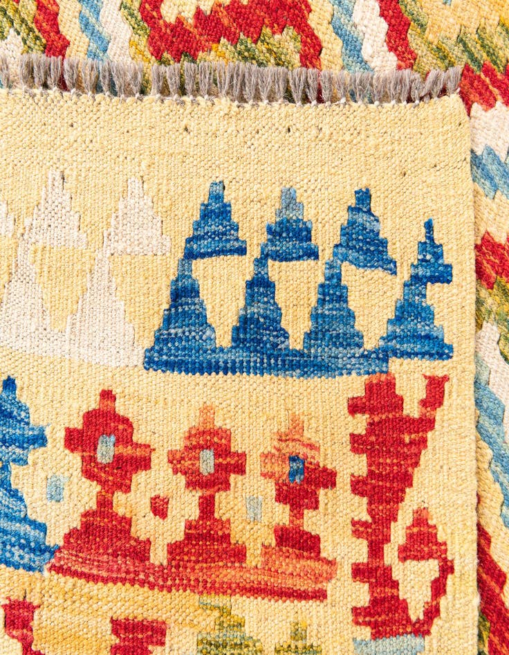 Detail image of 3' 4 x 6' 4  Hand Woven Kilim Maymana Wool Rug