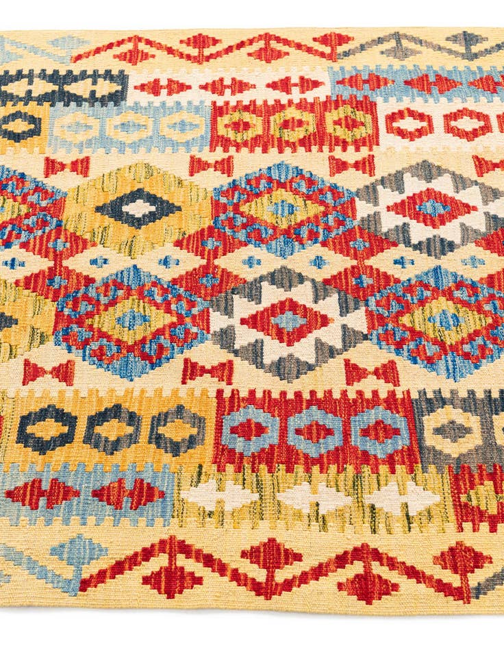 Detail image of 3' 6 x 6' 8  Hand Woven Kilim Maymana Wool Rug