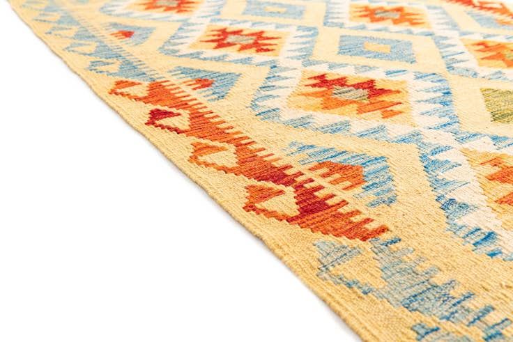 Detail image of 3' 4 x 6' 6 Hand Woven Kilim Maymana Wool Rug