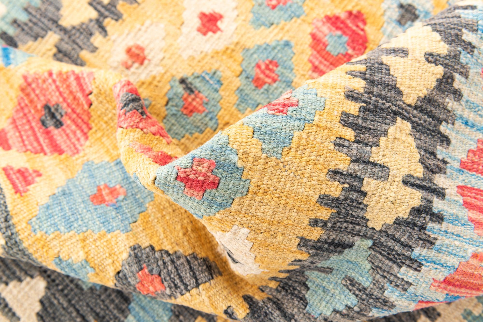 3' 7 x 6' 9 Hand Woven Kilim Maymana Wool Rug