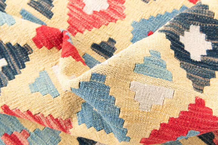 4' 5 x 6' 3 Hand Woven Kilim Maymana Wool Rug