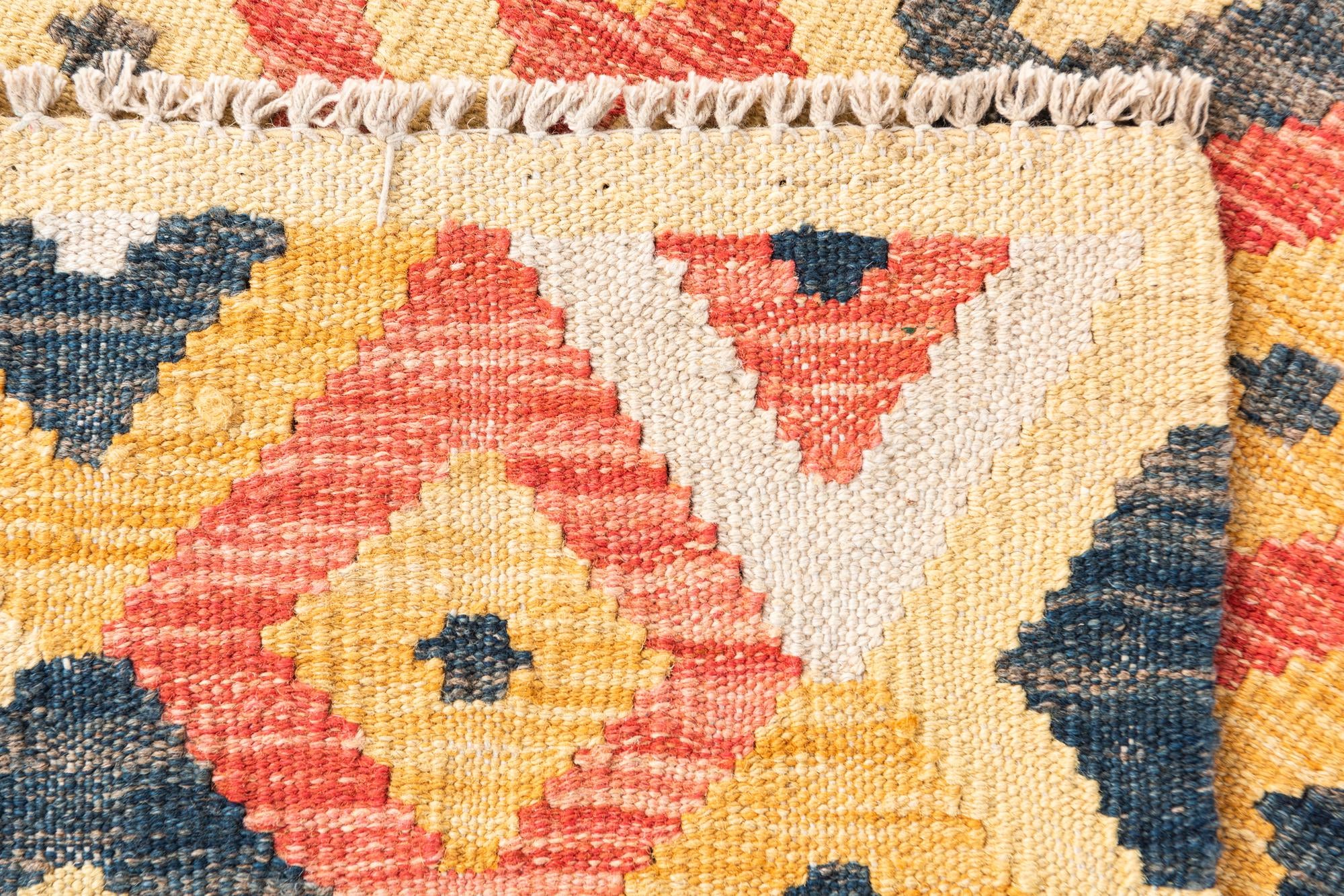 4' 1 x 5' 7 Hand Woven Kilim Maymana Wool Rug