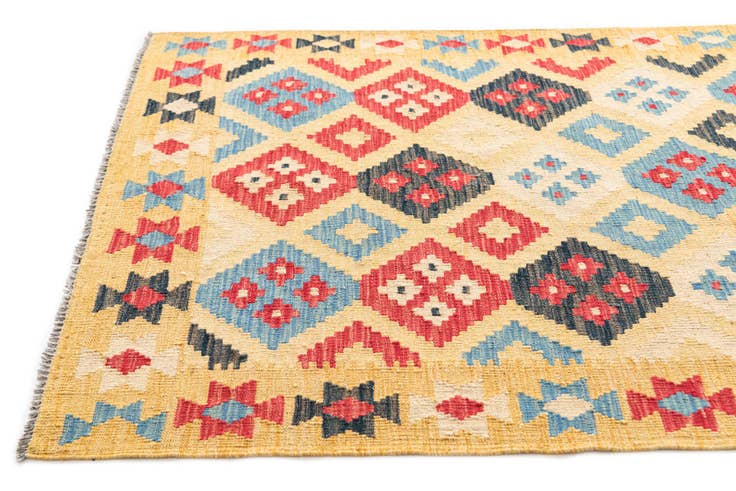Detail image of 4' 1 x 6' 2 Hand Woven Kilim Maymana Wool Rug