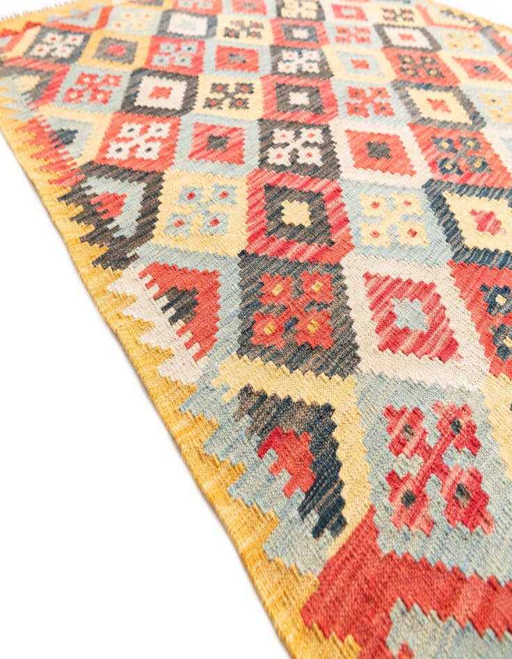 Detail image of 4' 3 x 5' 8  Hand Woven Kilim Maymana Wool Rug