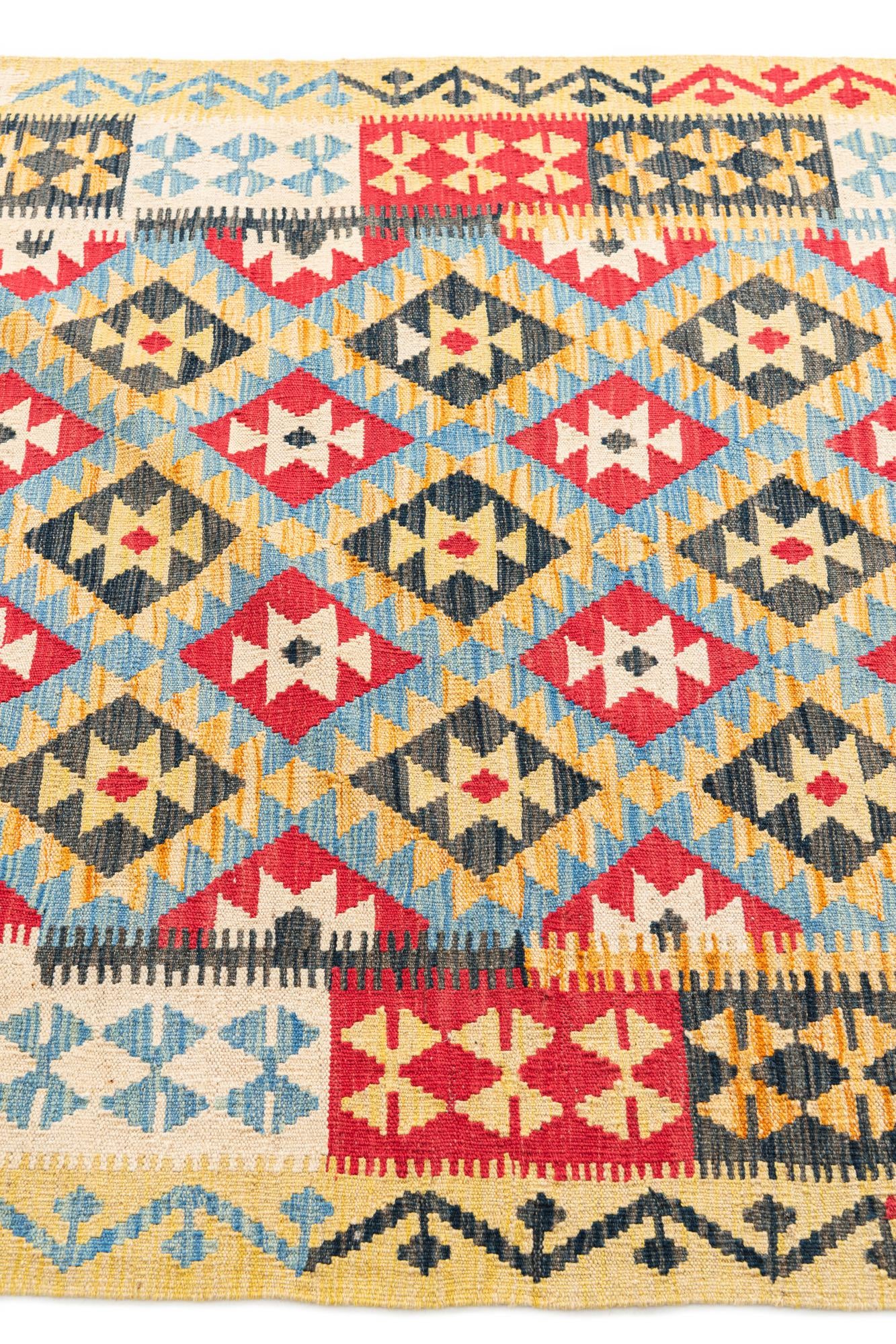 4' 4 x 5' 9 Hand Woven Kilim Maymana Wool Rug