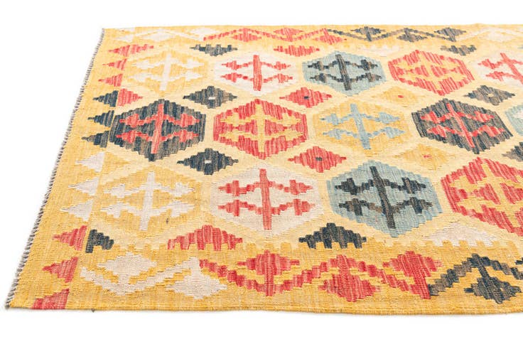 Detail image of 4' 3 x 6' 1 Hand Woven Kilim Maymana Wool Rug