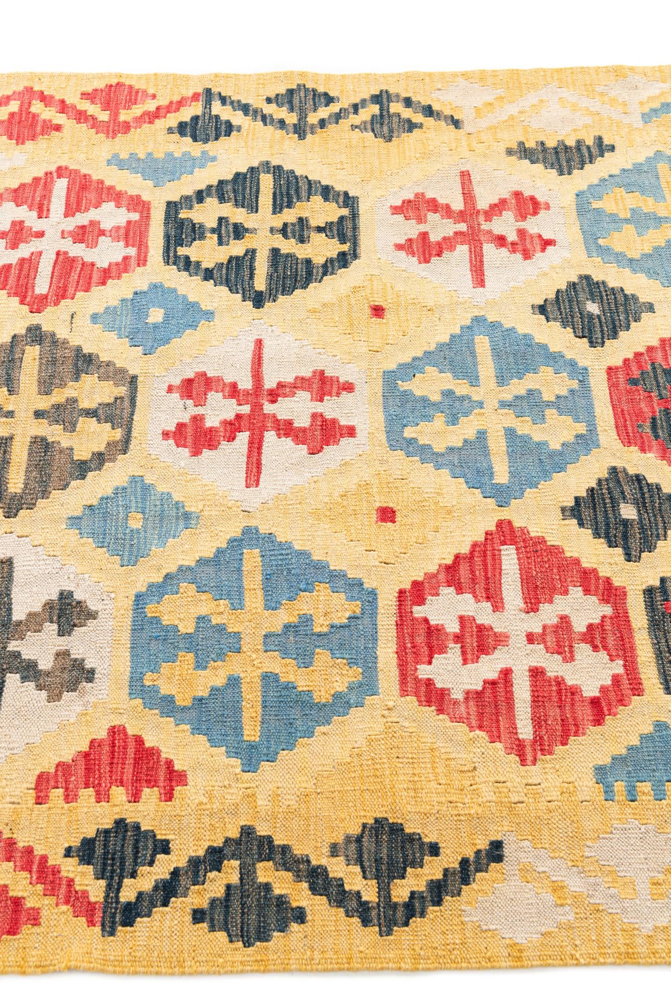 4' 2 x 6' Hand Woven Kilim Maymana Wool Rug