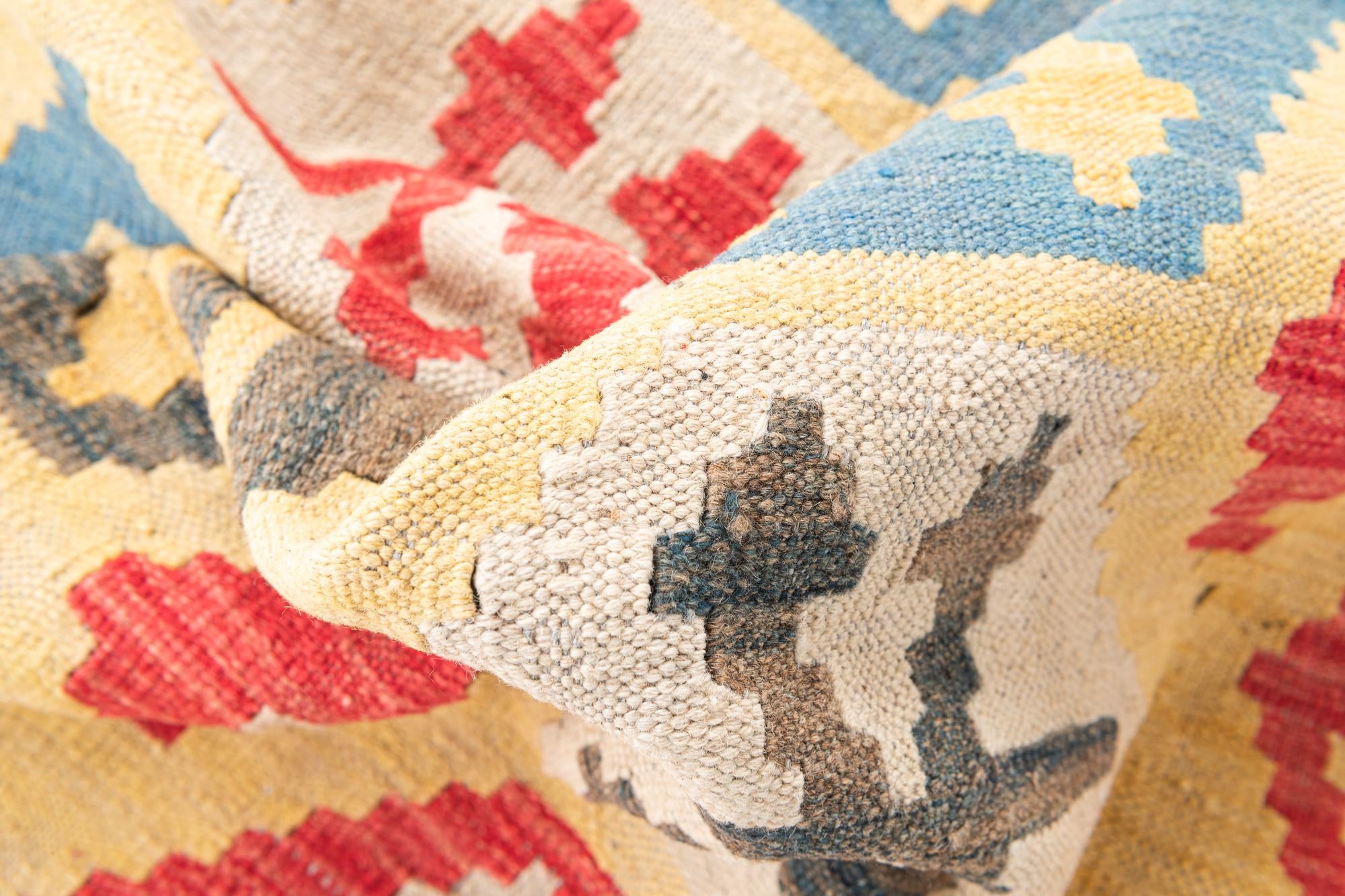 4' 2 x 6' Hand Woven Kilim Maymana Wool Rug