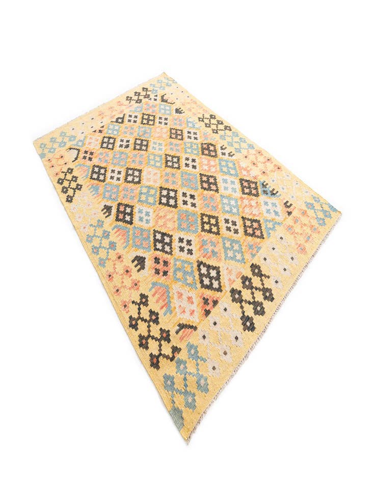 Detail image of 4' 4 x 6'  Hand Woven Kilim Maymana Wool Rug