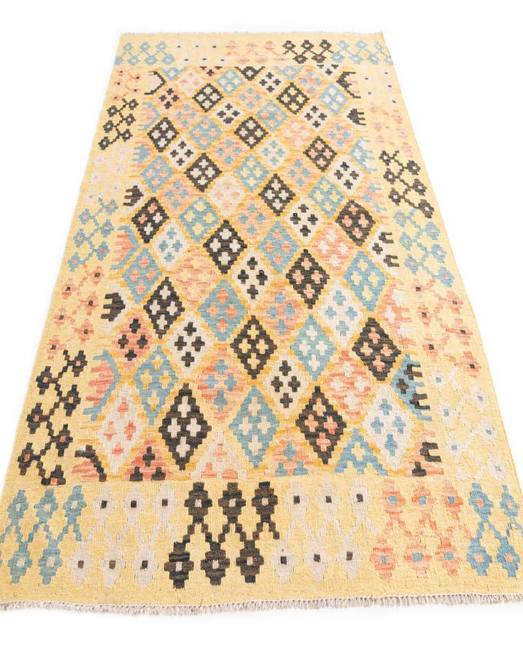 Detail image of 4' 4 x 6'  Hand Woven Kilim Maymana Wool Rug