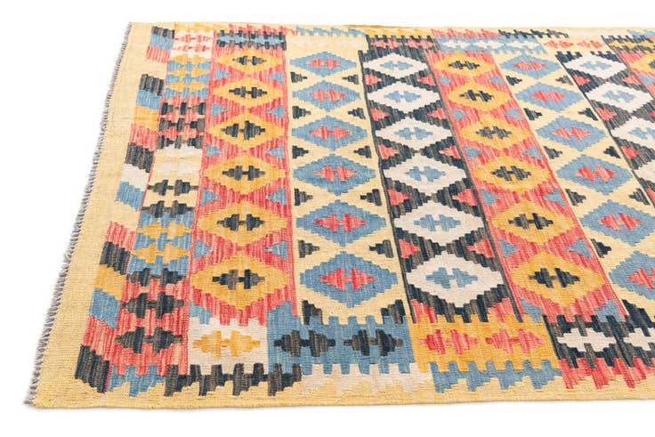 Detail image of 4' 5 x 5' 9 Hand Woven Kilim Maymana Wool Rug