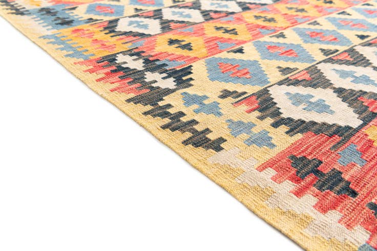 Detail image of 4' 5 x 5' 9 Hand Woven Kilim Maymana Wool Rug