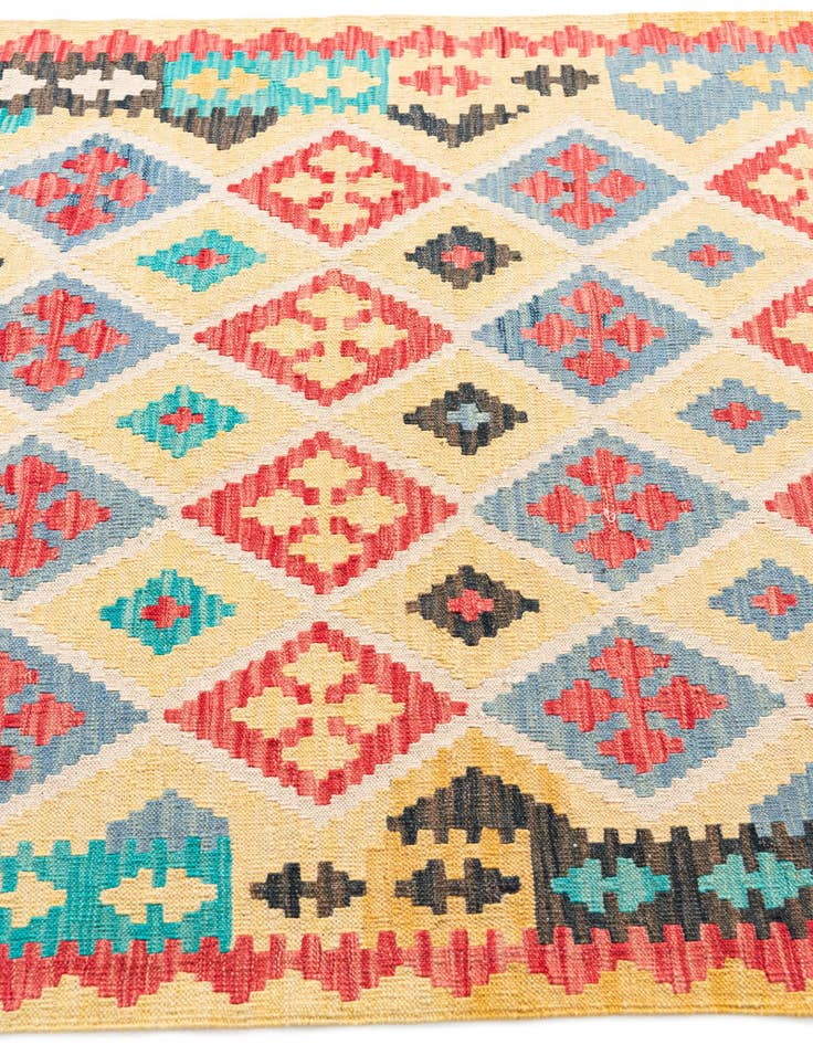 Detail image of 4' 3 x 5' 9  Hand Woven Kilim Maymana Wool Rug