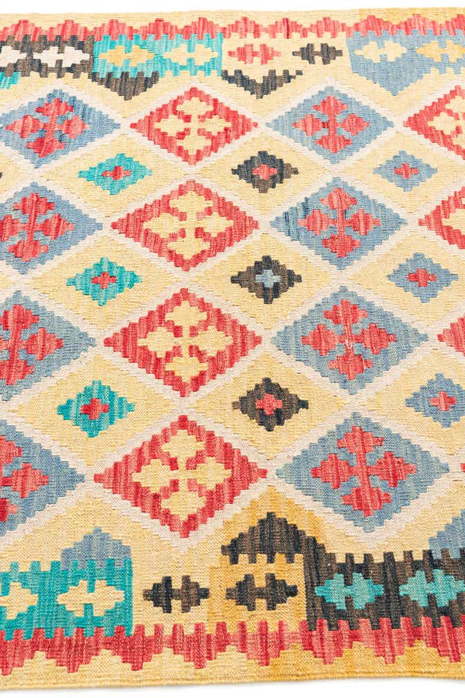 4' 3 x 5' 9 Hand Woven Kilim Maymana Wool Rug