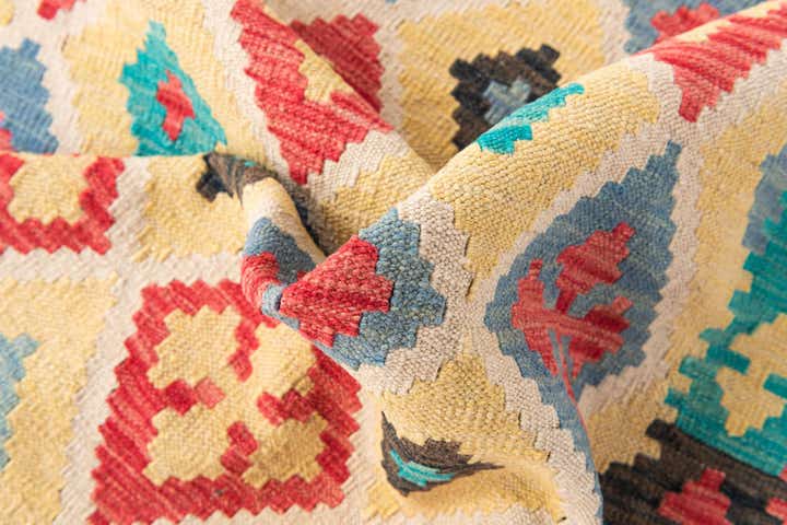 4' 3 x 5' 9 Hand Woven Kilim Maymana Wool Rug