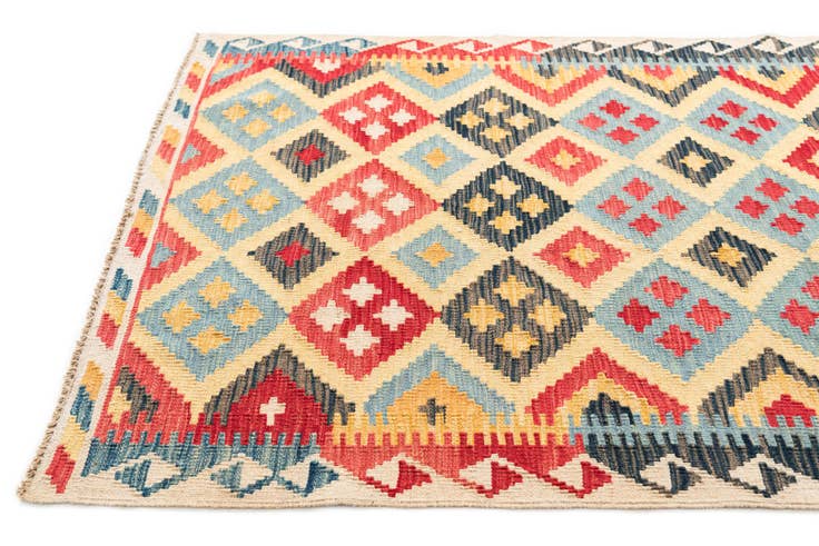 Detail image of 4' 2 x 6' 1 Hand Woven Kilim Maymana Wool Rug