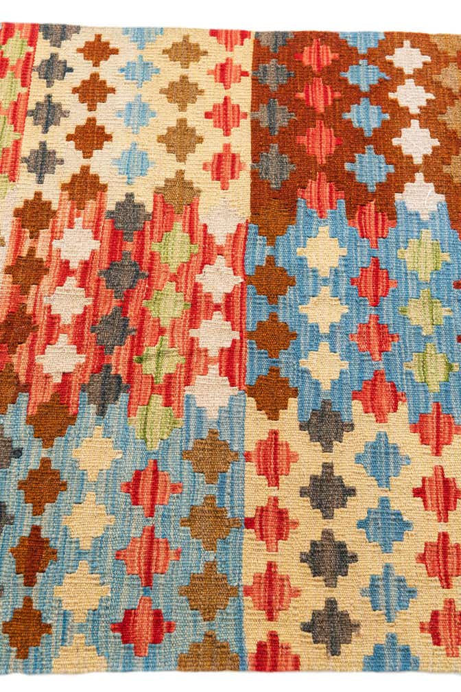2' 9 x 4' 1 Hand Woven Kilim Maymana Wool Rug