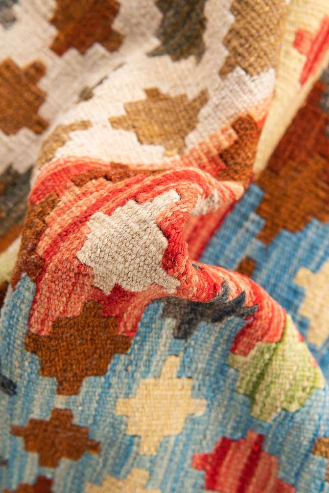 2' 9 x 4' 1 Hand Woven Kilim Maymana Wool Rug
