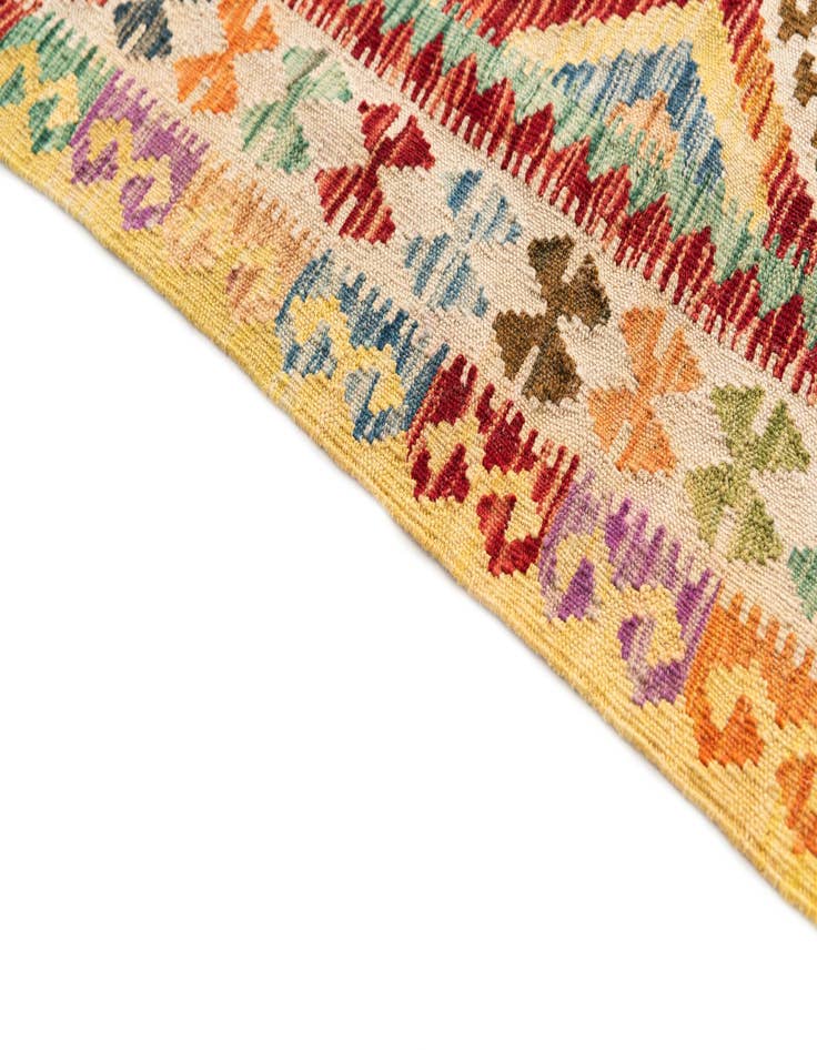 Detail image of 3' 3 x 4' 10 Hand Woven Kilim Maymana Wool Rug