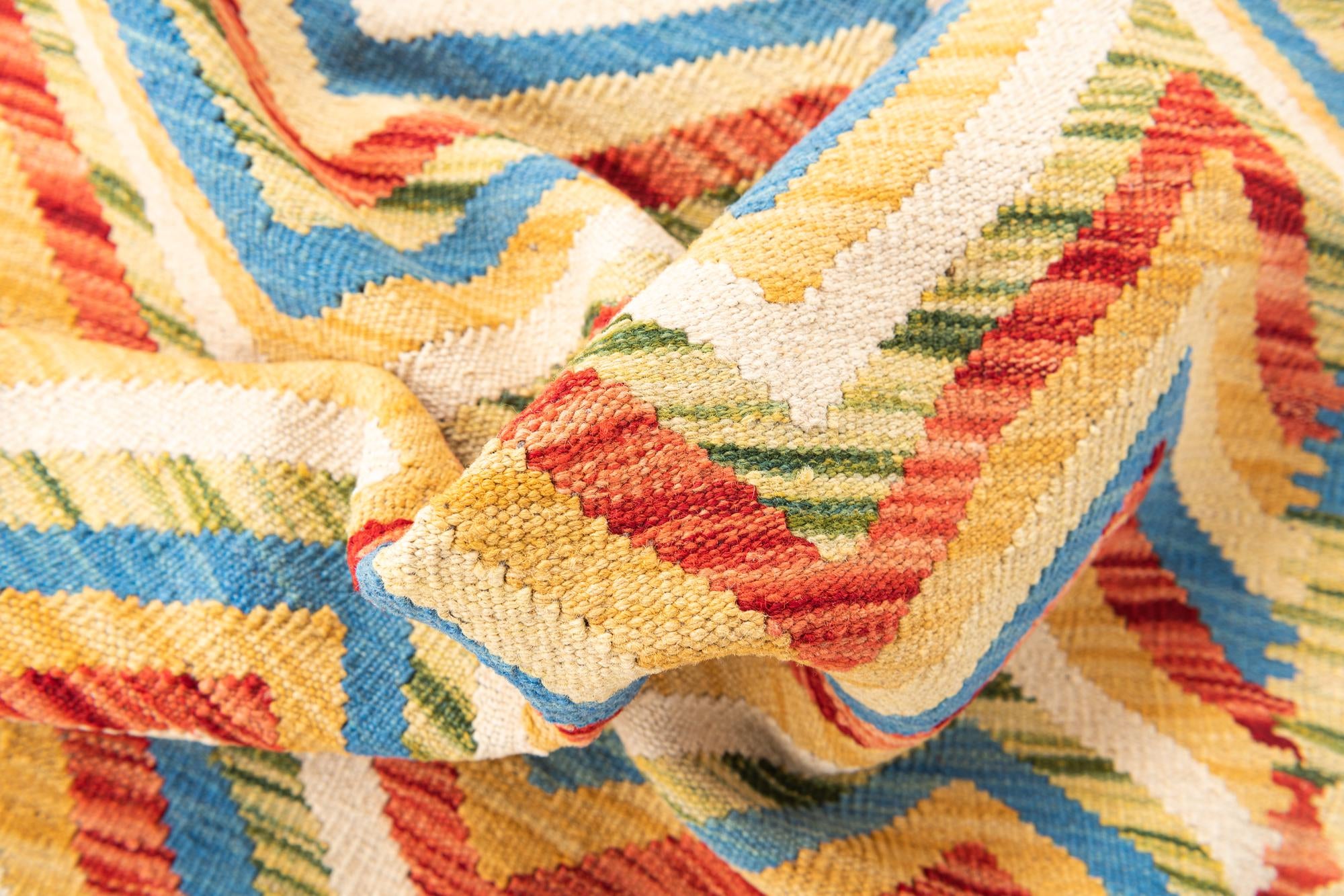 3' 5 x 6' 4 Hand Woven Kilim Maymana Wool Rug