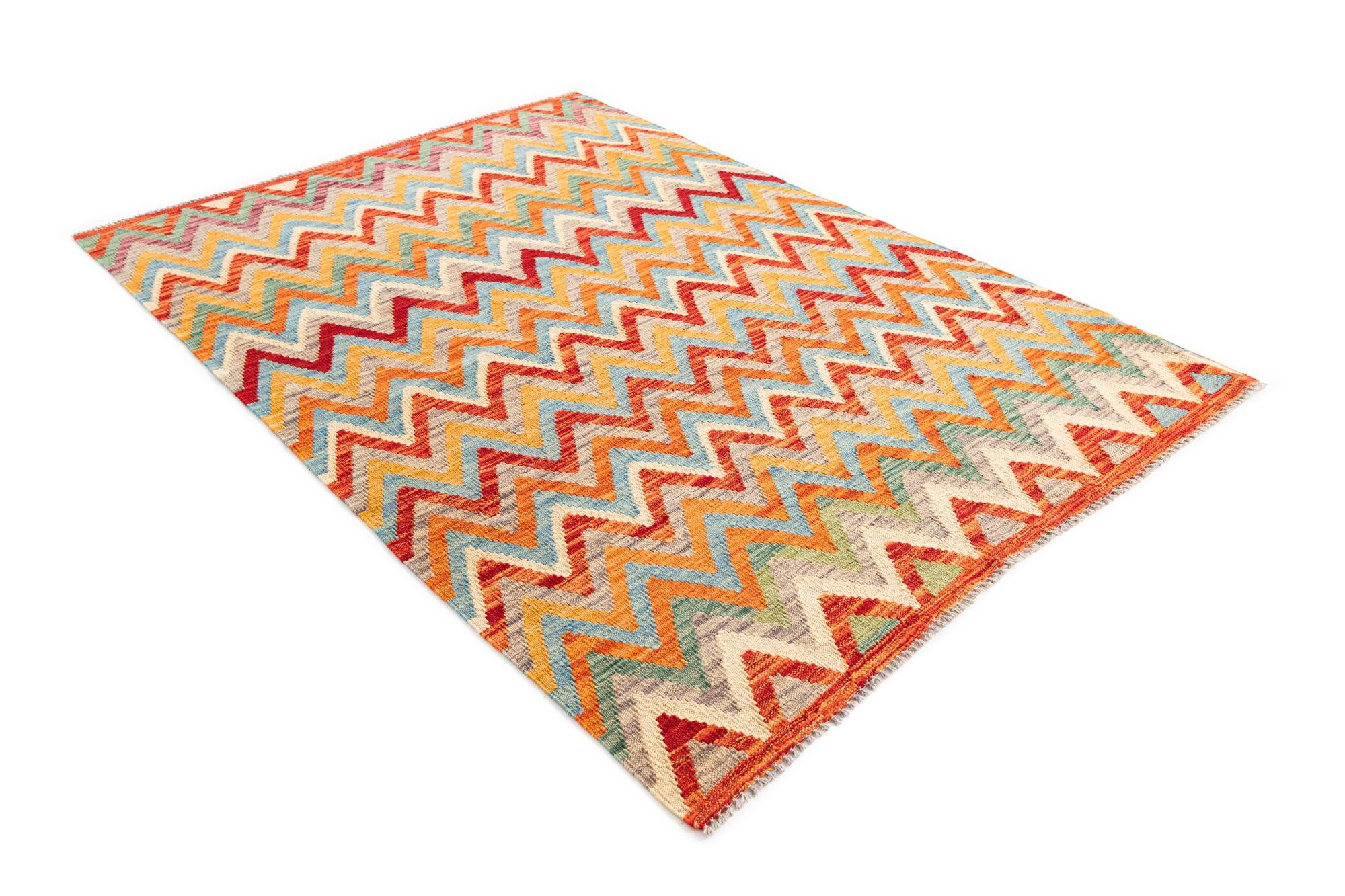 4' 3 x 5' 9 Hand Woven Kilim Maymana Wool Rug