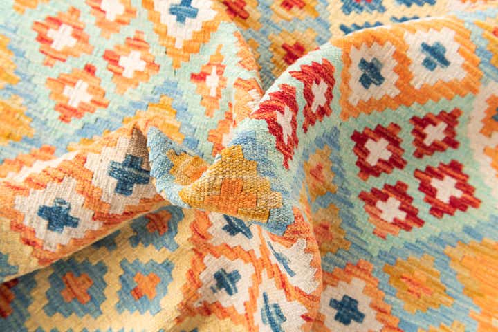 4' 3 x 6' Hand Woven Kilim Maymana Wool Rug