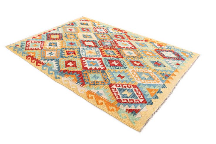 Detail image of 4' 2 x 5' 9 Hand Woven Kilim Maymana Wool Rug