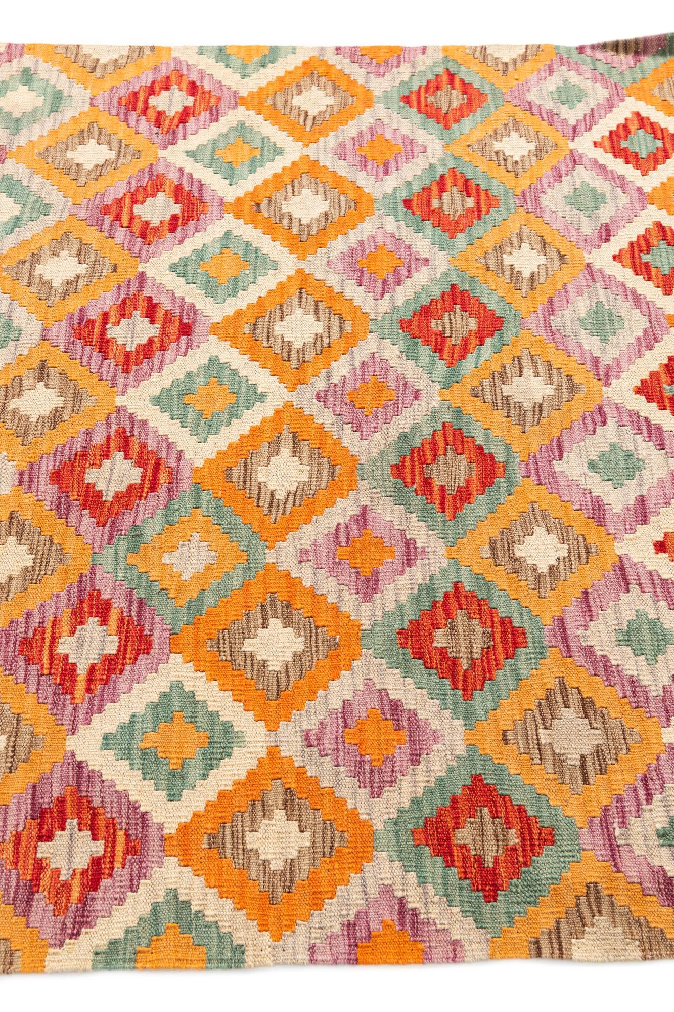 4' 4 x 5' 8 Hand Woven Kilim Maymana Wool Rug