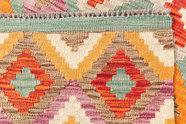 4' 4 x 5' 8 Hand Woven Kilim Maymana Wool Rug