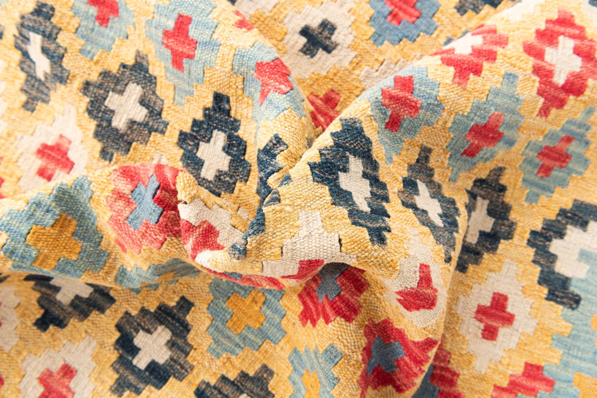 4' 2 x 6' 2 Hand Woven Kilim Maymana Wool Rug