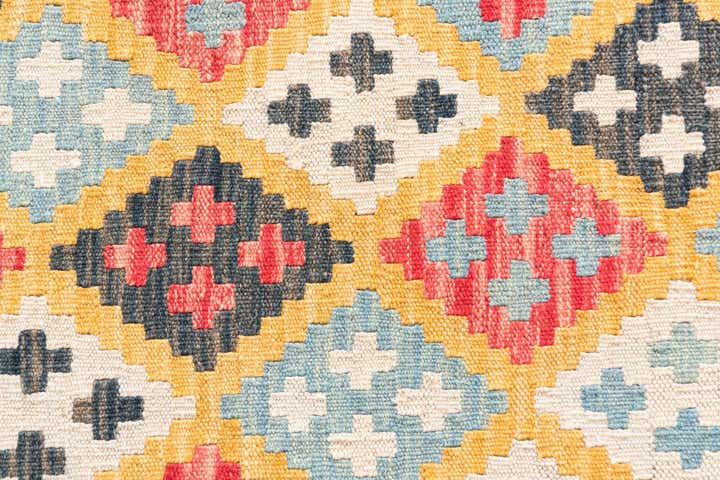 4' 2 x 6' Hand Woven Kilim Maymana Wool Rug