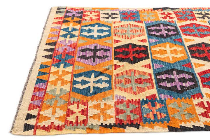 4' x 5' 6 Hand Woven Kilim Maymana Wool Rug
