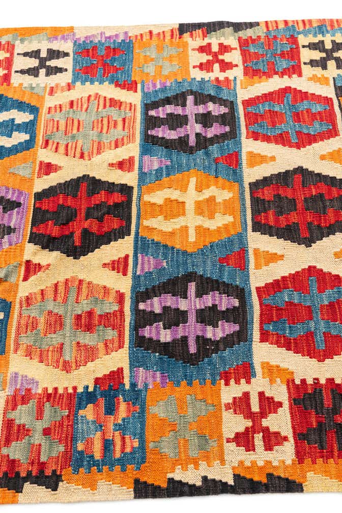 4' x 5' 6 Hand Woven Kilim Maymana Wool Rug