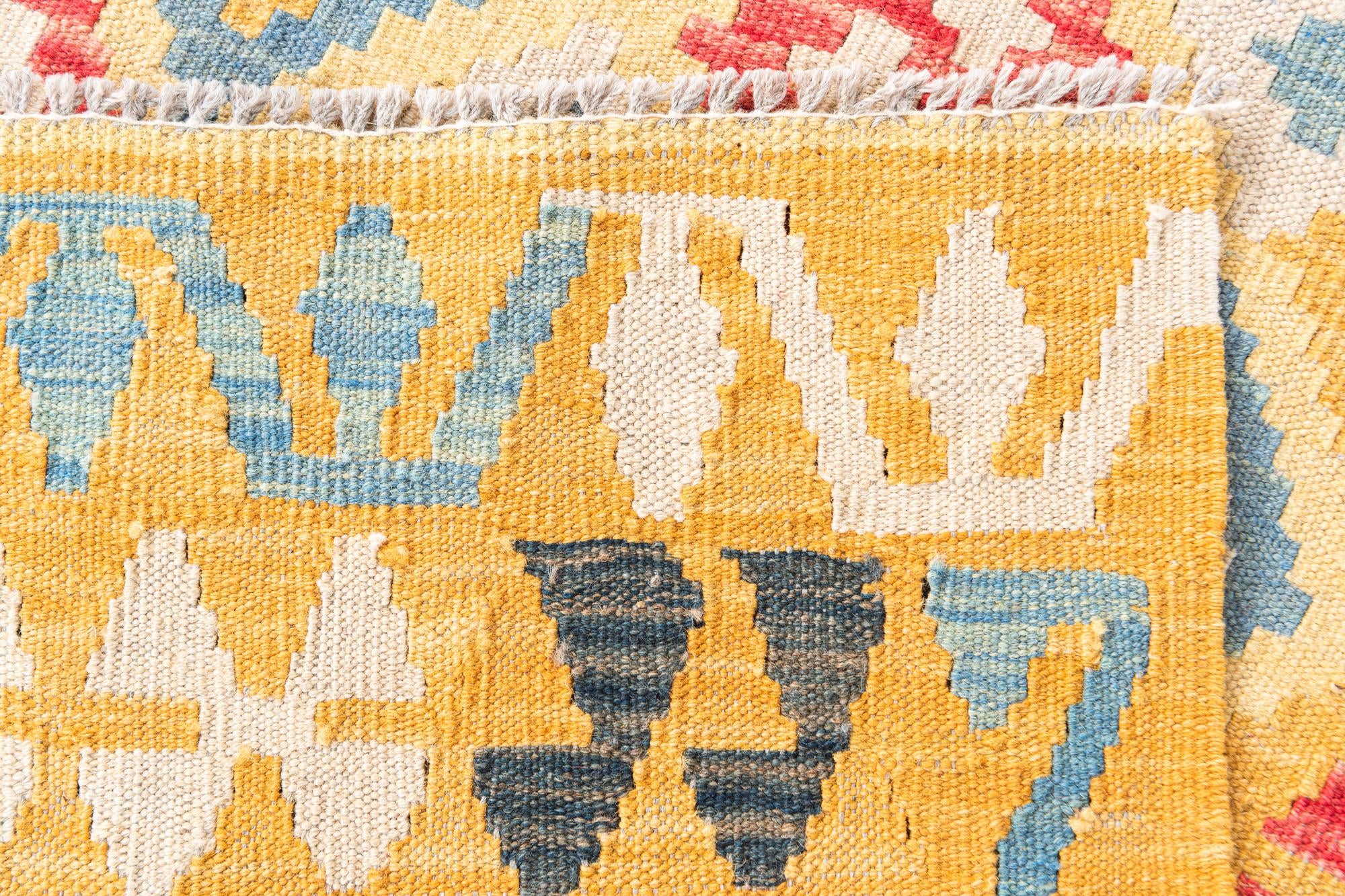 4' 2 x 6' Hand Woven Kilim Maymana Wool Rug
