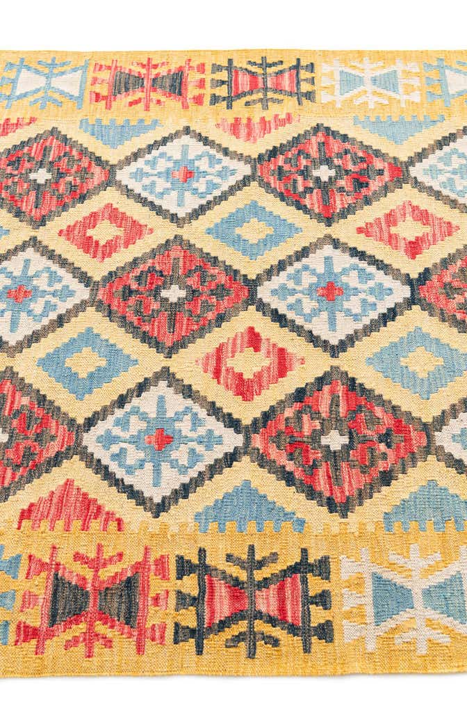 4' 3 x 5' 7 Hand Woven Kilim Maymana Wool Rug