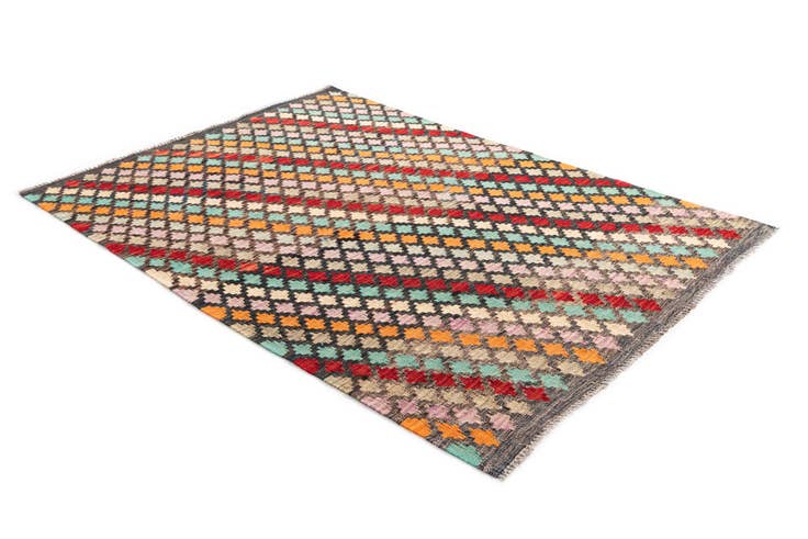 Detail image of 4' 3 x 5' 7 Hand Woven Kilim Maymana Wool Rug