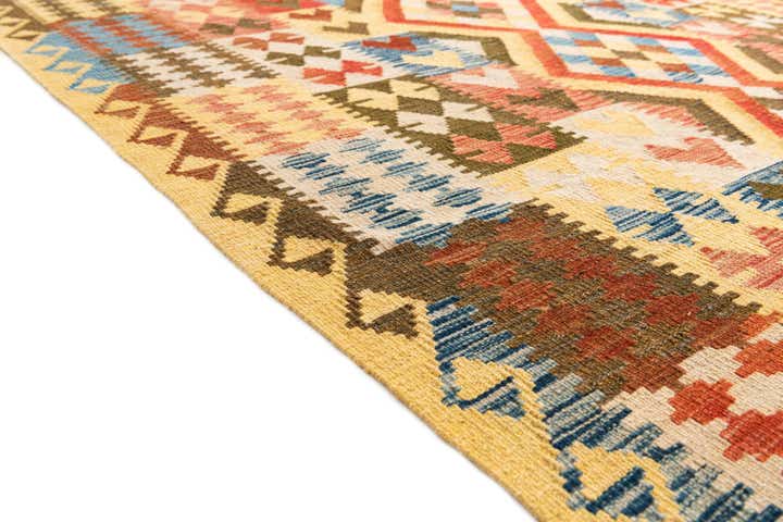 5' 6 x 7' 10 Hand Woven Kilim Maymana Wool Rug