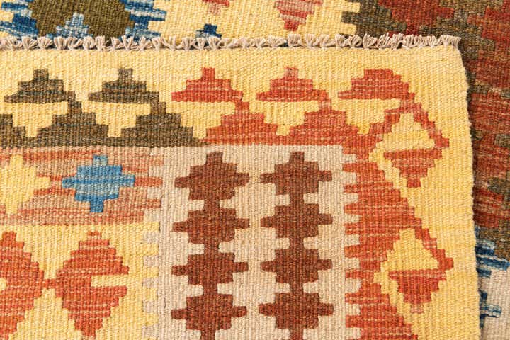5' 6 x 7' 10 Hand Woven Kilim Maymana Wool Rug
