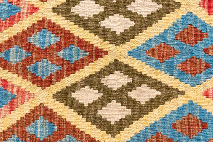 5' 2 x 6' 8 Hand Woven Kilim Maymana Wool Rug