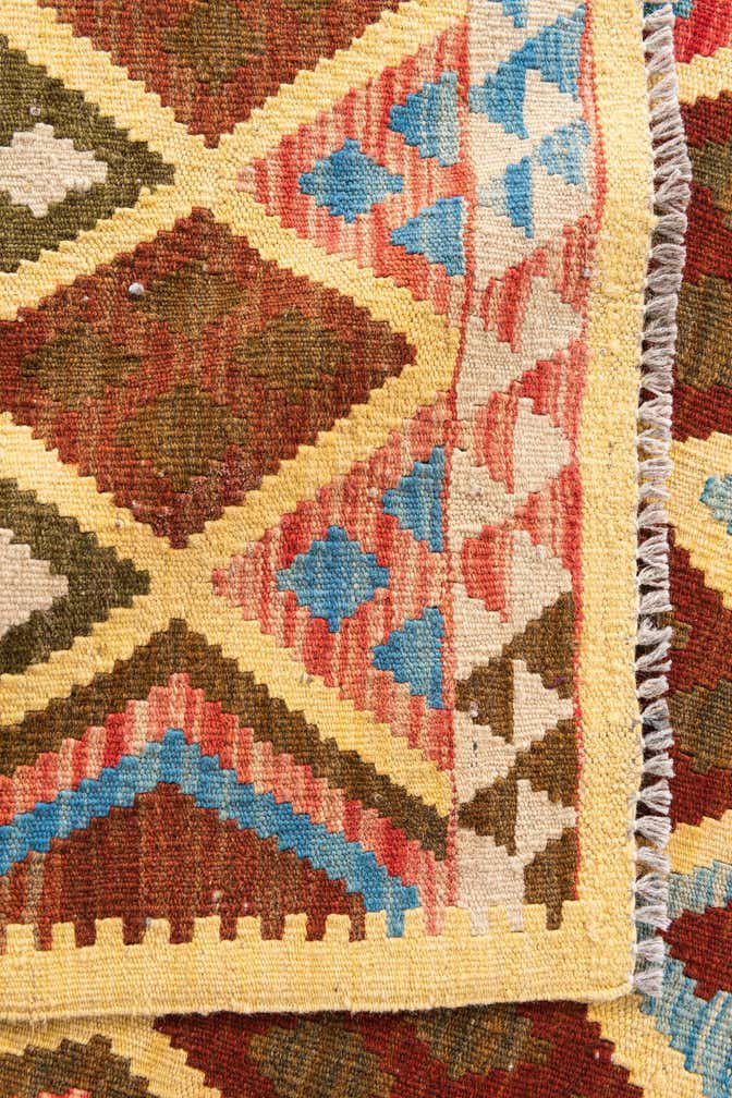 5' 2 x 6' 8 Hand Woven Kilim Maymana Wool Rug
