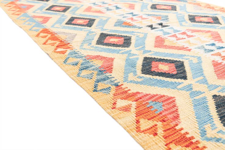 Detail image of 3' 6 x 6' 3 Hand Woven Kilim Maymana Wool Rug