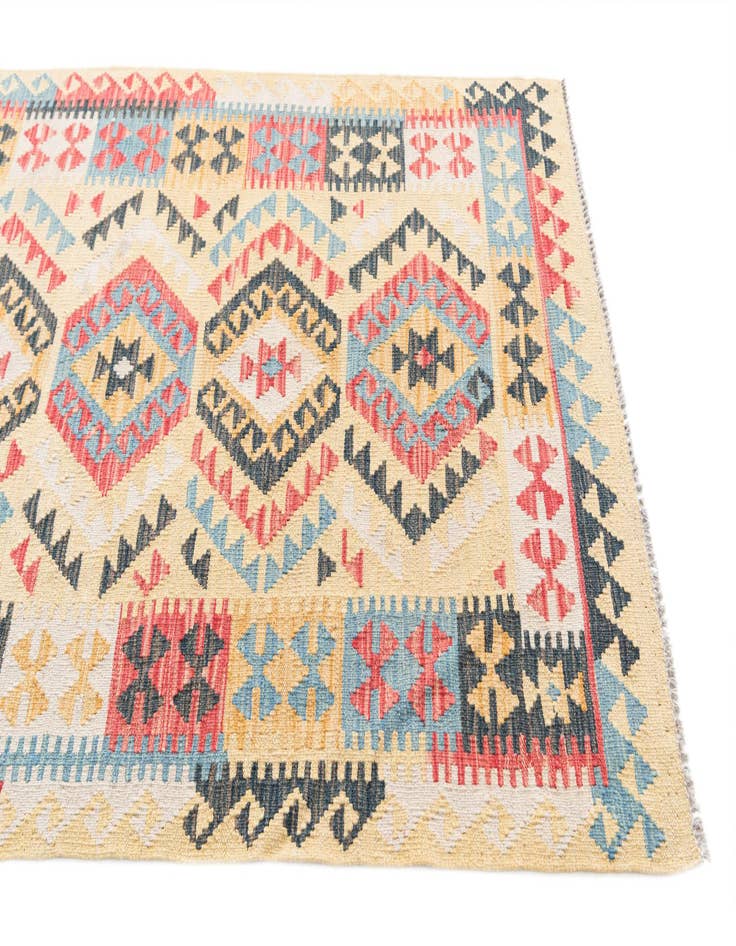 Detail image of 3' 6 x 6' 7  Hand Woven Kilim Maymana Wool Rug