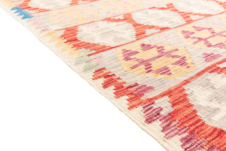Detail image of 4' 3 x 5' 8 Hand Woven Kilim Maymana Wool Rug
